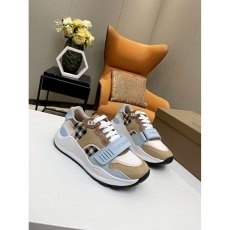 Burberry Low Shoes